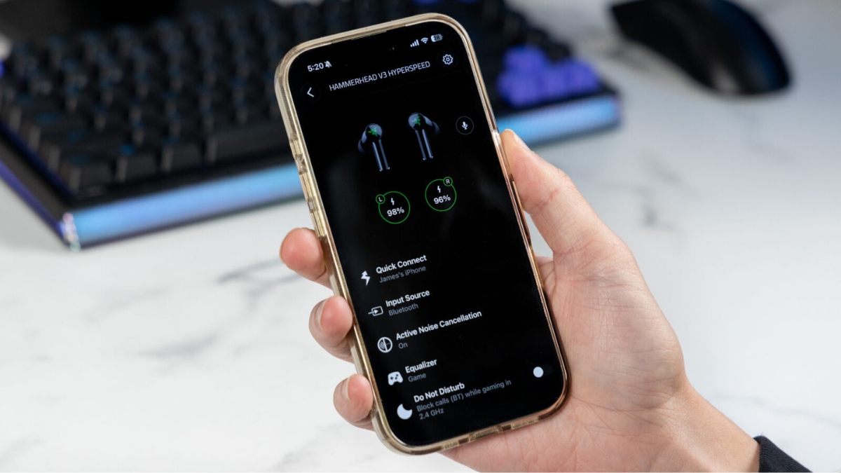 Trên tay Razer Hammerhead V3 HyperSpeed với khả năng tùy chỉnh EQ trên Razer Synapse