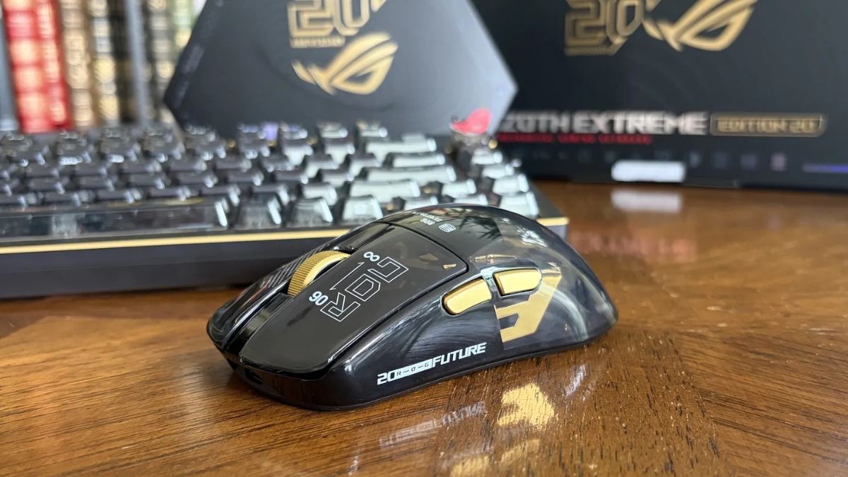 Trên tay ASUS ROG Harpe II Extreme Edition 20 với thiết kế mạ vàng và ngoại hình cao cấp