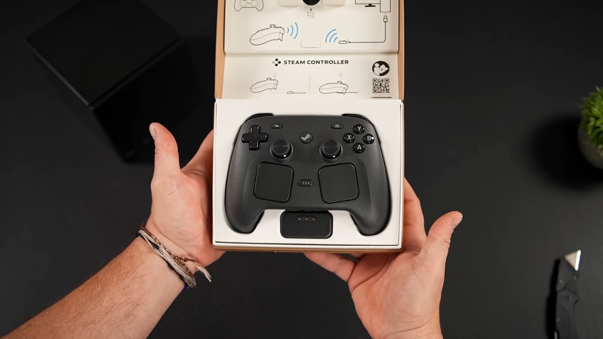 Trên tay Steam Machine cùng Steam Controller và các phụ kiện đi kèm trong hộp