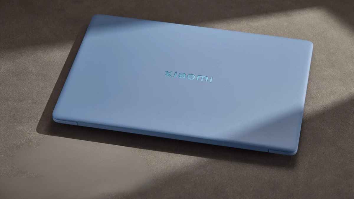 Trên tay Xiaomi Book Pro 14 Fog Blue với thiết kế mỏng nhẹ và màu xanh Fog Blue thanh lịch