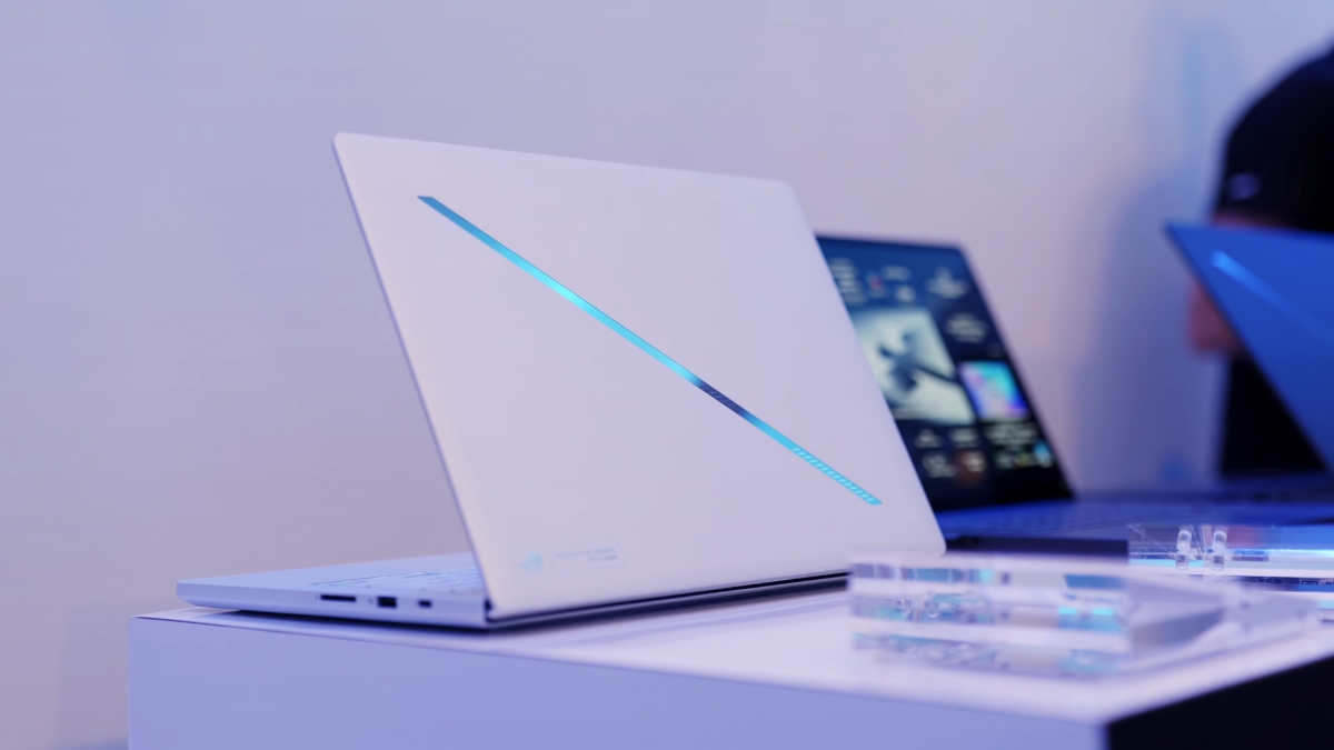 Trên tay Zephyrus G14, G16 và Duo 2026 cận cảnh thiết kế và cấu hình Zephyrus G14