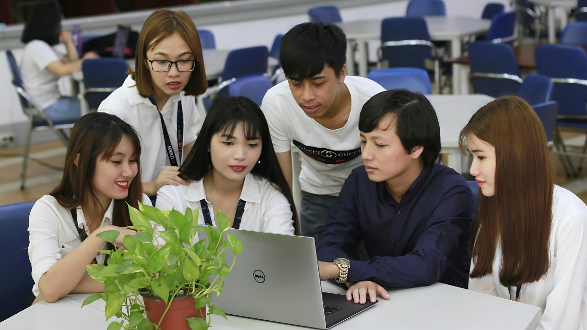 Khoa học quản lý: Cơ hội công việc, khối thi và trường đào tạo