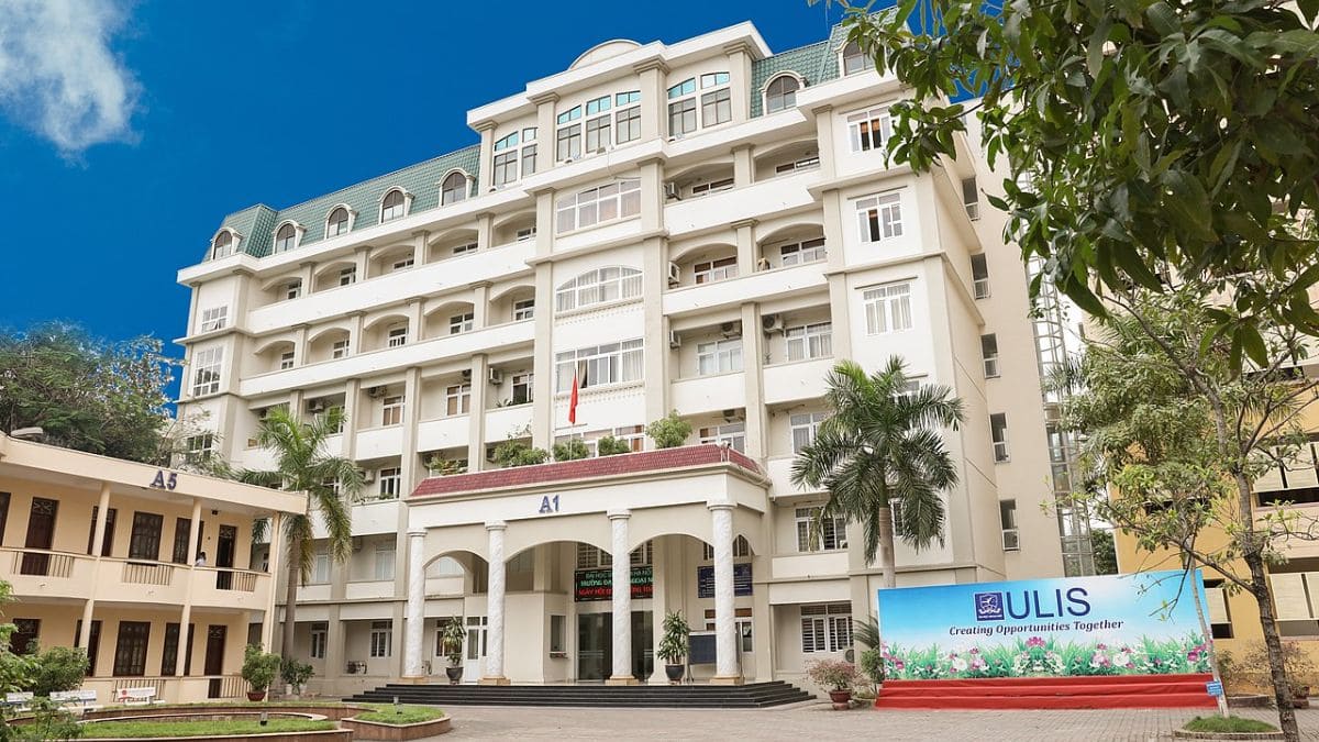 Top 20 trường đại học tốt nhất Hà Nội 6