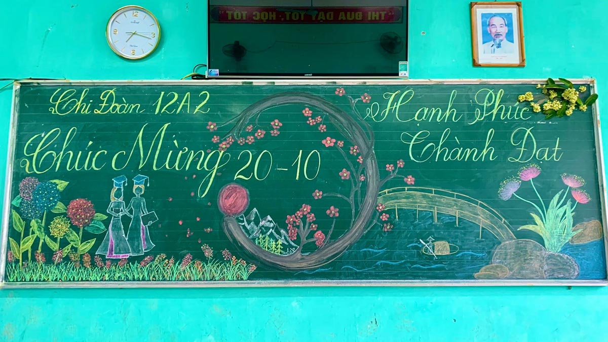 Một số lưu ý để trang trí bảng 20/10 đẹp