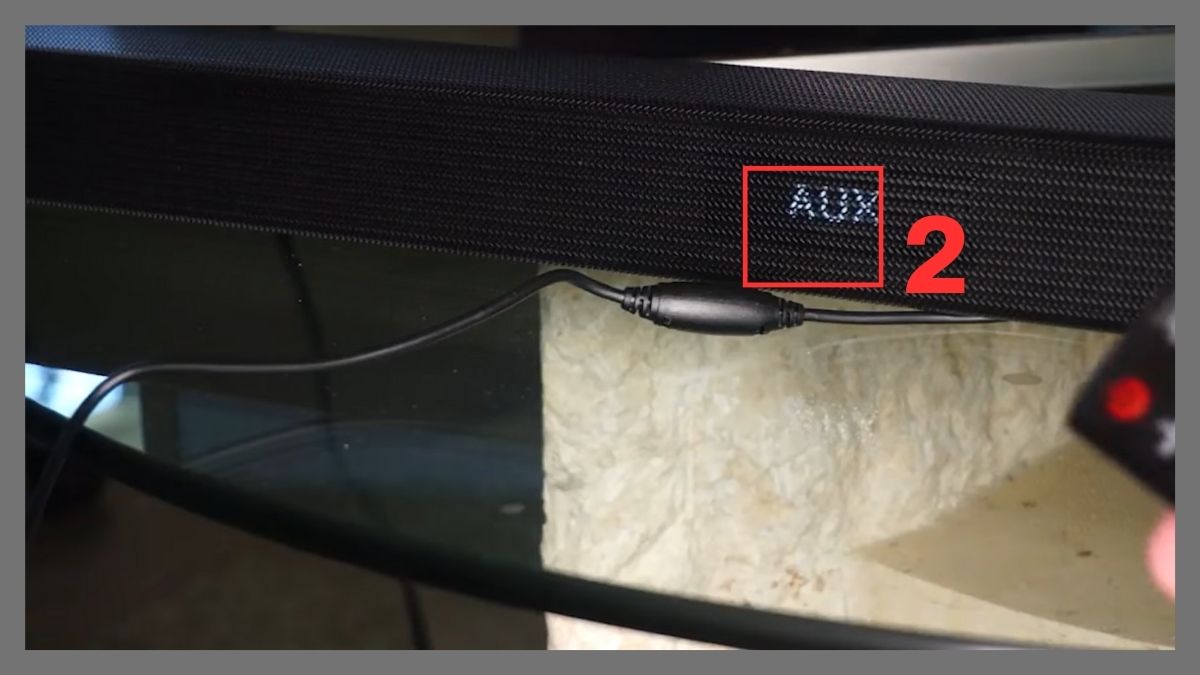 cách Kết nối loa soundbar với tivi Samsung bằng Line Out bước 2