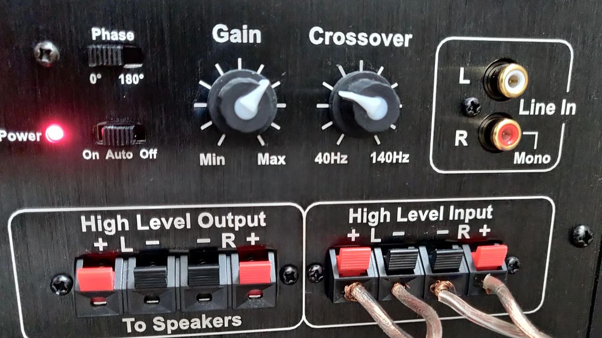 Cách lấy tín hiệu cho loa sub bằng cổng High Level input