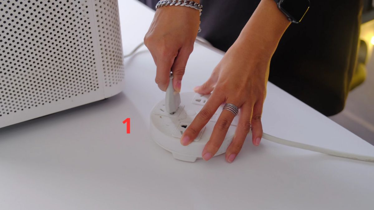 Cách vệ sinh máy lọc không khí Xiaomi bước 1