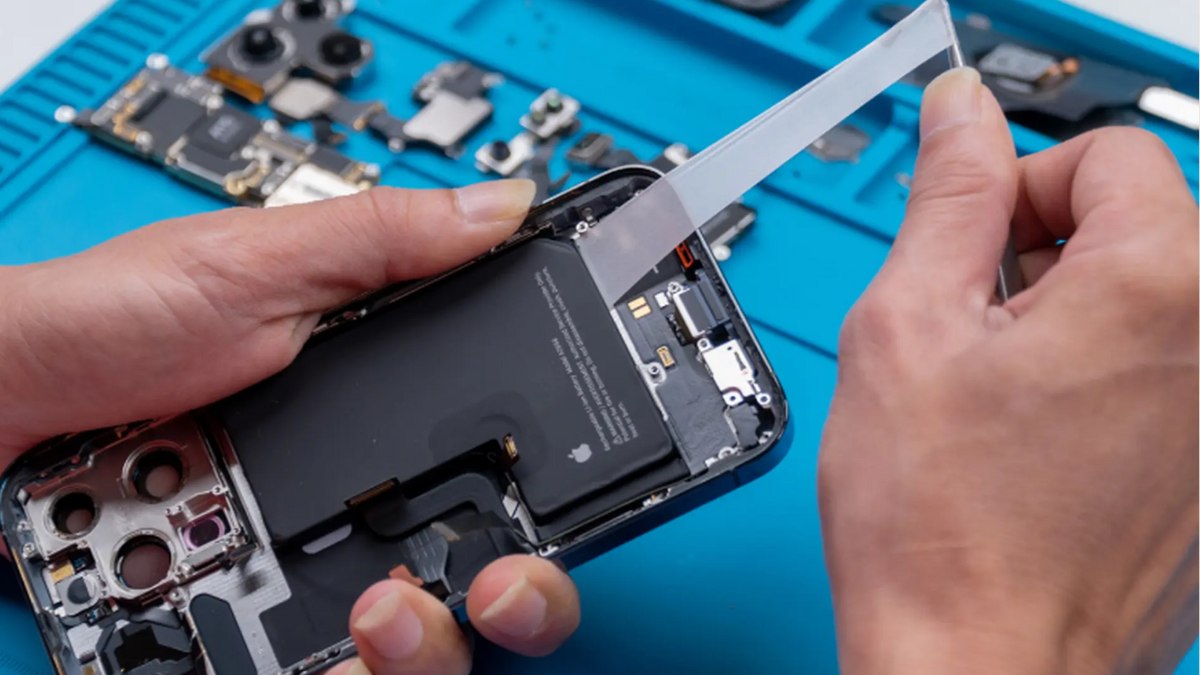 Cách khắc phục iPhone 14 Pro Max nhanh hết pin - thay pin mới