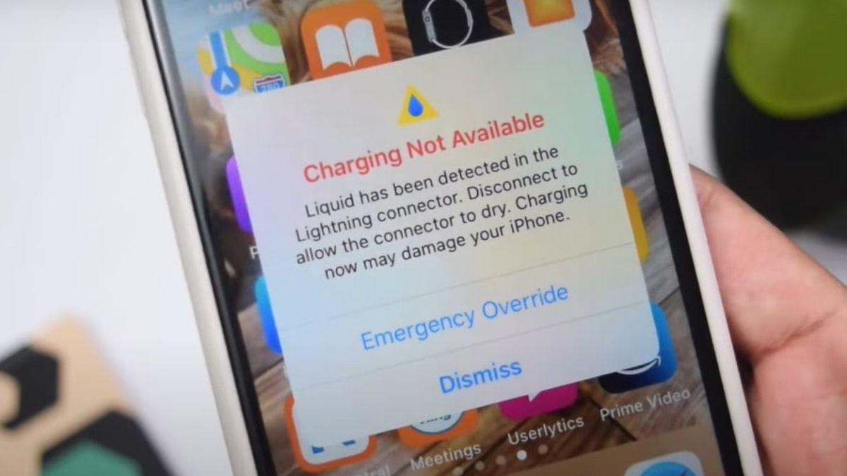 iPhone phát hiện chất lỏng: Nguyên nhân & cách khắc phục