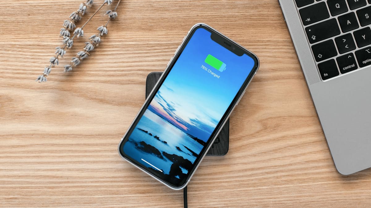Nguyên nhân iPhone sạc lâu đầy pin ứng dụng chạy ngầm