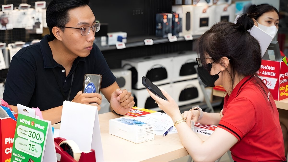 Cách khắc phục liệt màn hình iPhone liên hệ trung tâm