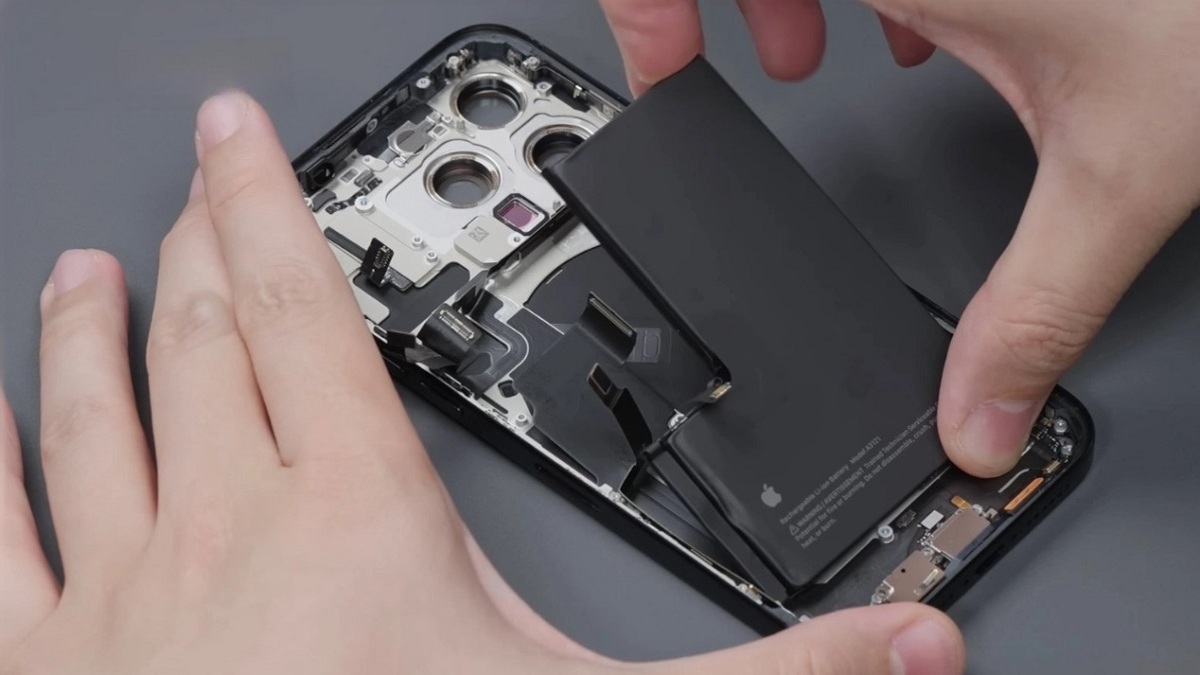 Lợi ích khi thay pin iPhone chính hãng có ảnh hưởng gì
