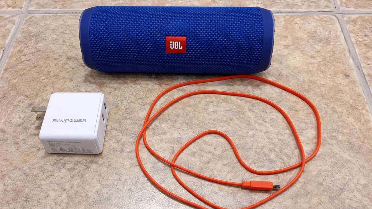 Cách sạc pin và bảo quản loa JBL đúng cách