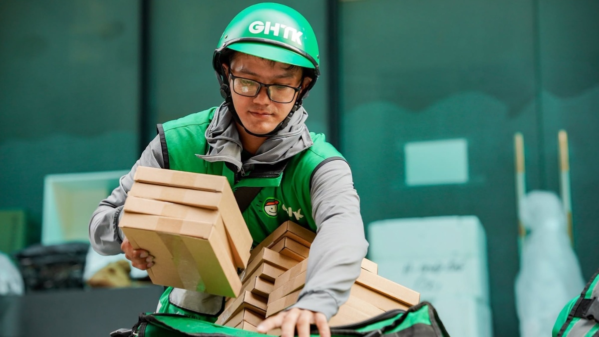 Shipper có làm việc dịp lễ 2/9 không?