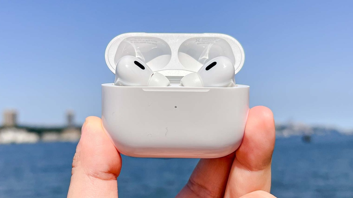 Những nâng cấp trên AirPods Pro 2 so với thế hệ đầu vê thời lượng pin tăng 33%