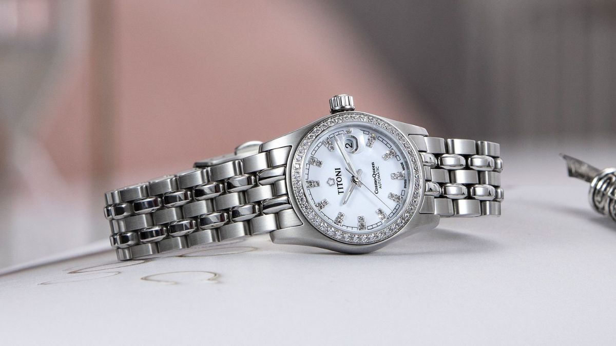 các hãng đồng hồ nổi tiếng cho nữ - Titoni