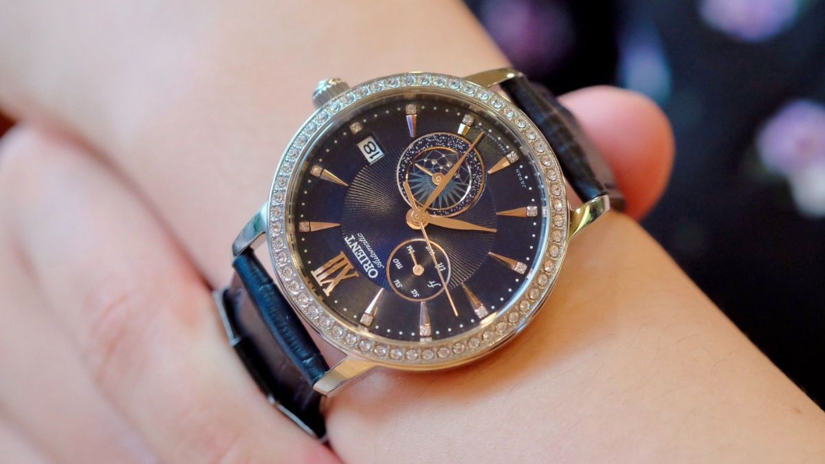  các loại đồng hồ đeo tay nữ chính hãng - Orient