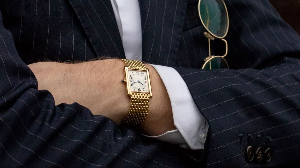 Cách chọn loại dây đồng hồ phù hợp phù hợp với mặt đồng hồ