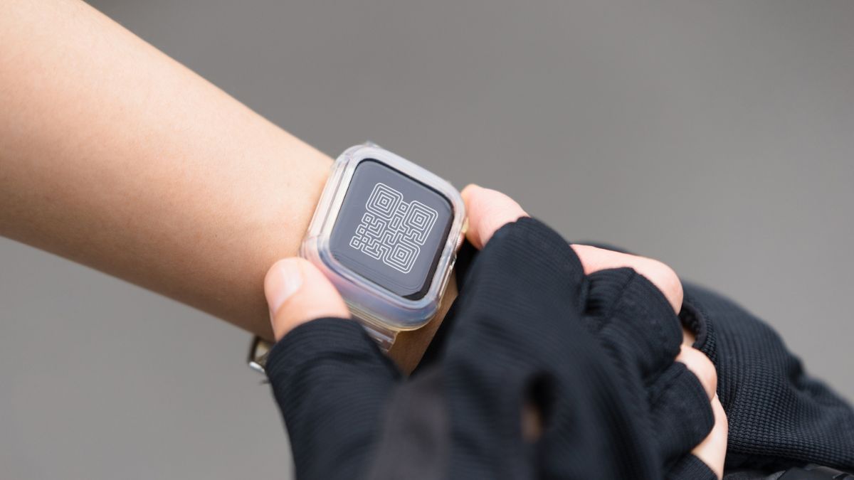 Vì sao cần tìm mã QR trên đồng hồ thông minh