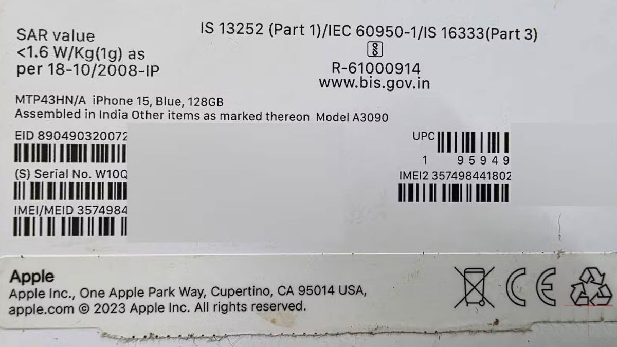 Cách xem IMEI trên khay SIM và vỏ hộp