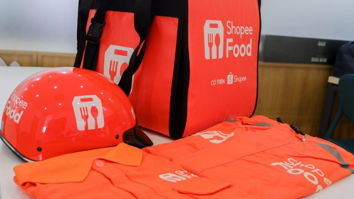 Chi phí mua đồng phục và thu nhập thực tế của tài xế ShopeeFood