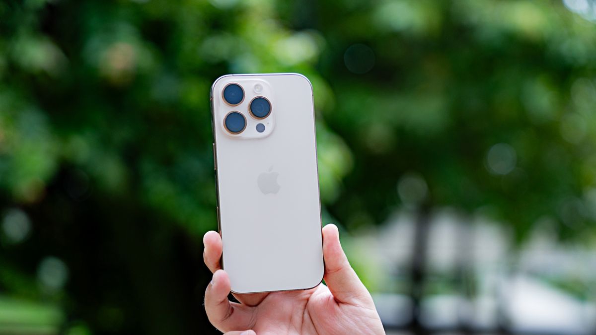 điện thoại cho dân đi phượt - iPhone 16 Pro