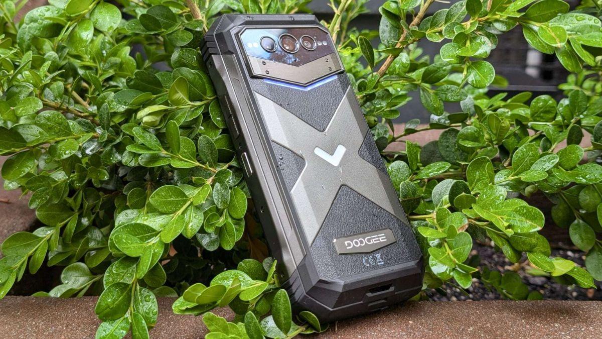 Doogee V Max Plus điện thoại cho dân phượt