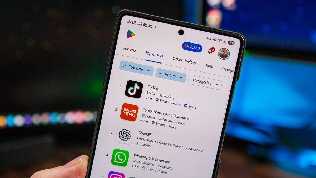 So sánh Google Play và App Store theo từng tiêu chí - số lượng và sự đa dạng ứng dụng