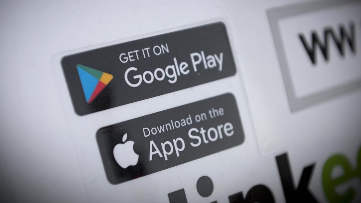 Nên chọn Google Play hay App Store?