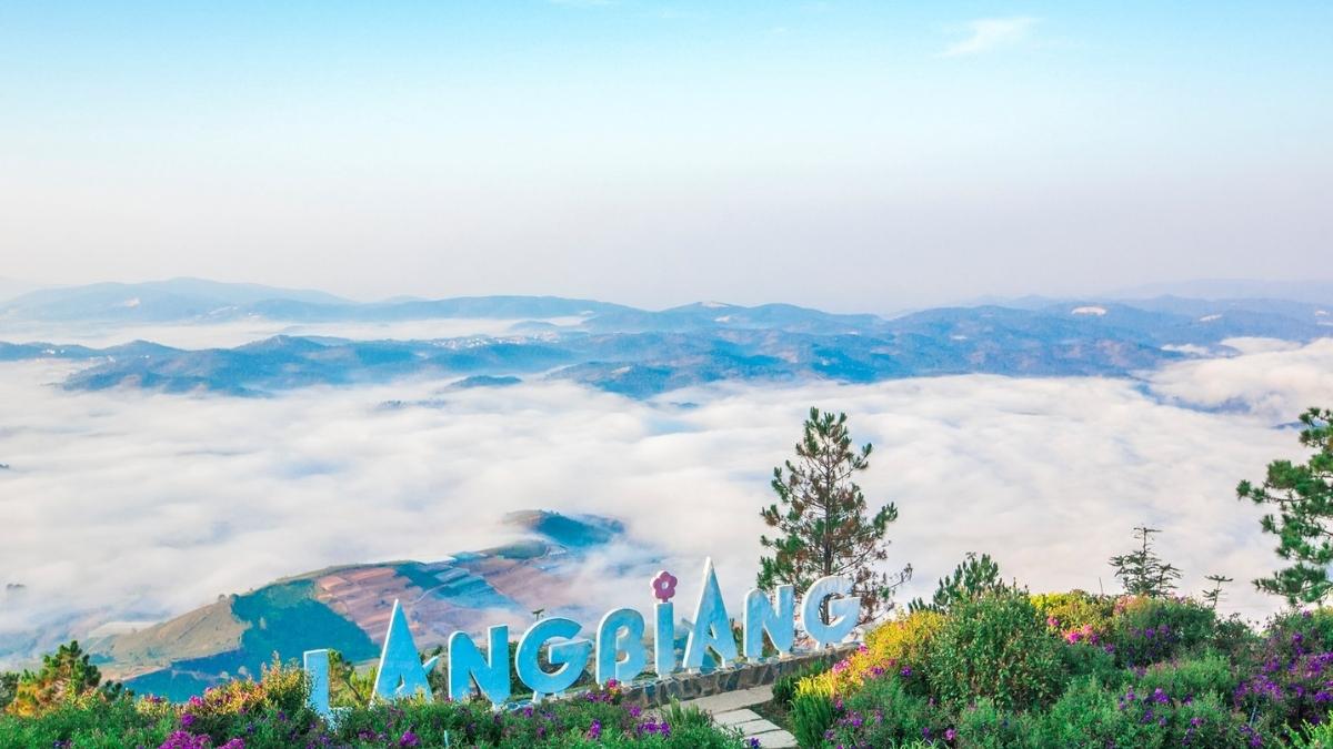 Hình ảnh về đà lạt về đỉnh Langbiang - 1