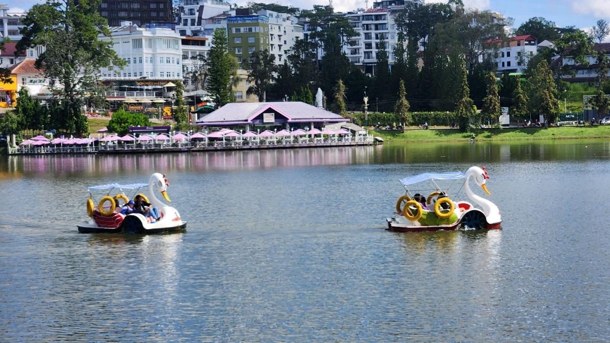 Bộ sưu tập hình ảnh phong cảnh Đà Lạt đẹp -  hình ảnh hồ xuân hương - 6