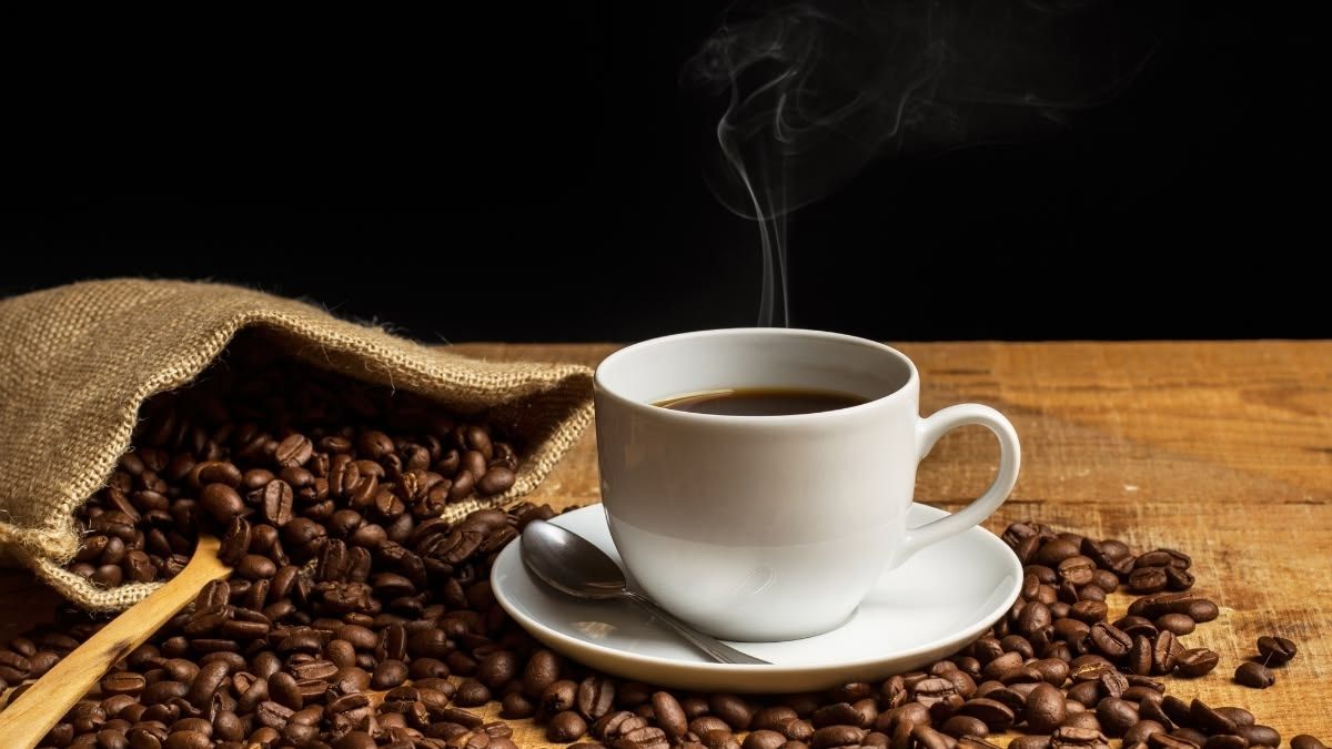 Hình ảnh ly cafe sáng - 4