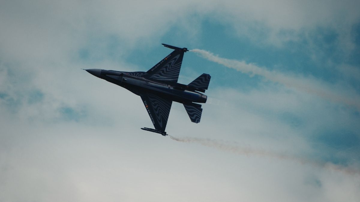 Hình ảnh máy bay chiến đấu - 1