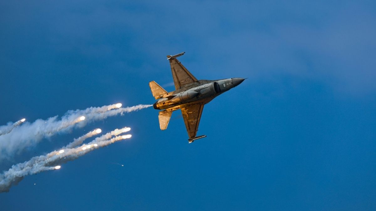 Hình ảnh máy bay chiến đấu - 3