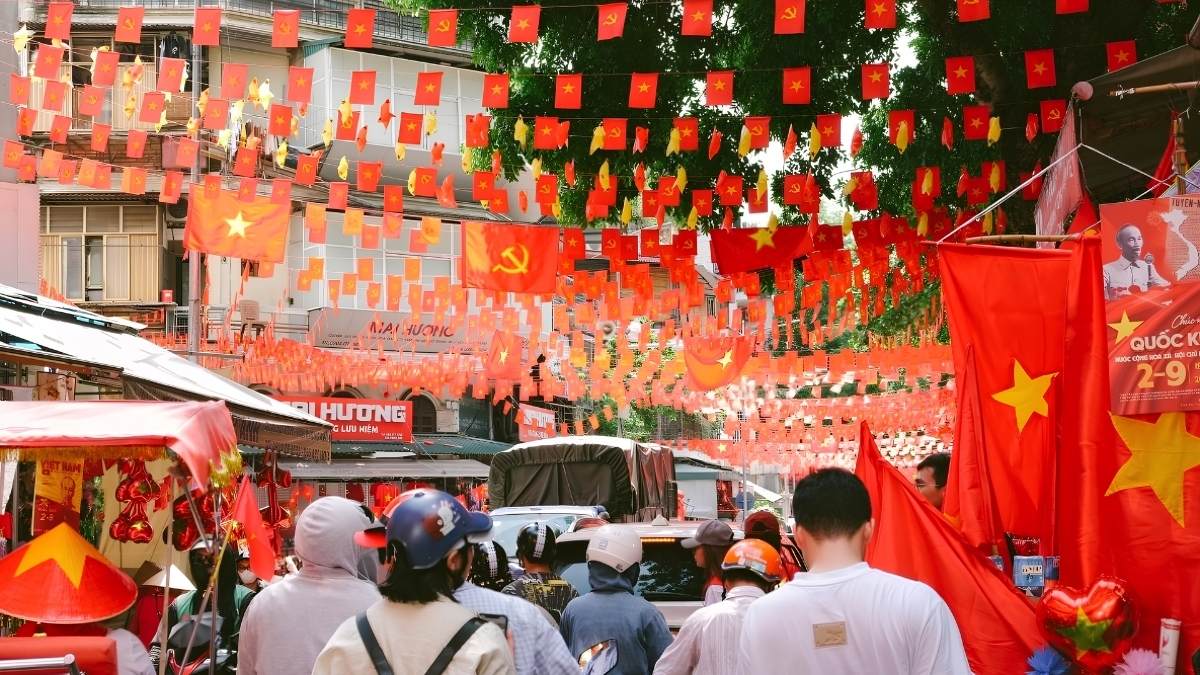 Hình ảnh phố phường ngày Tết Độc lập - 6