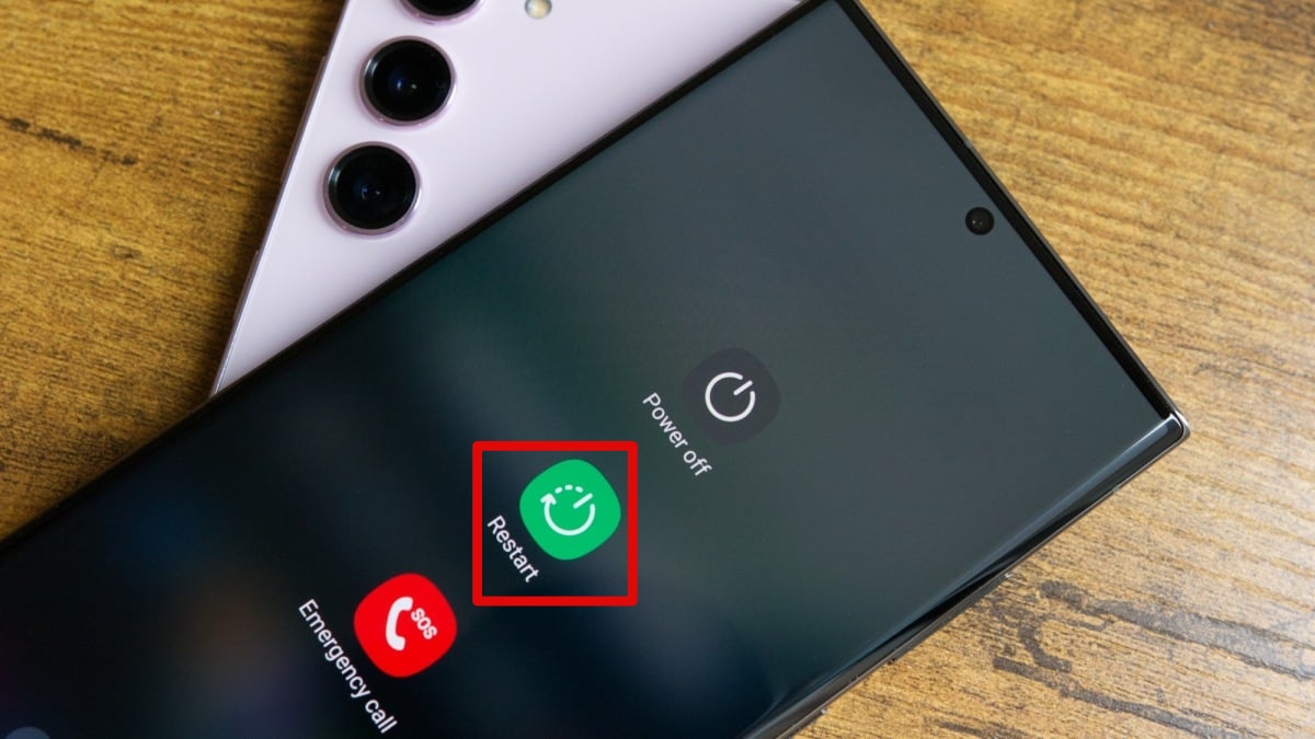 Hướng dẫn cách khắc phục lỗi tự xoay màn hình Samsung - khởi động lại điện thoại