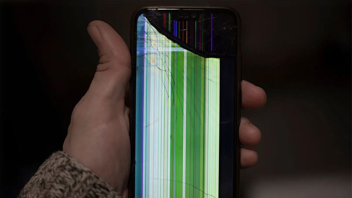 Nguyên nhân màn hình điện thoại bị nhiễu