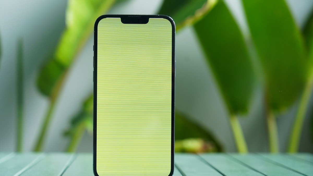 đến trung tâm sửa chữa màn hình điện thoại bị vàng