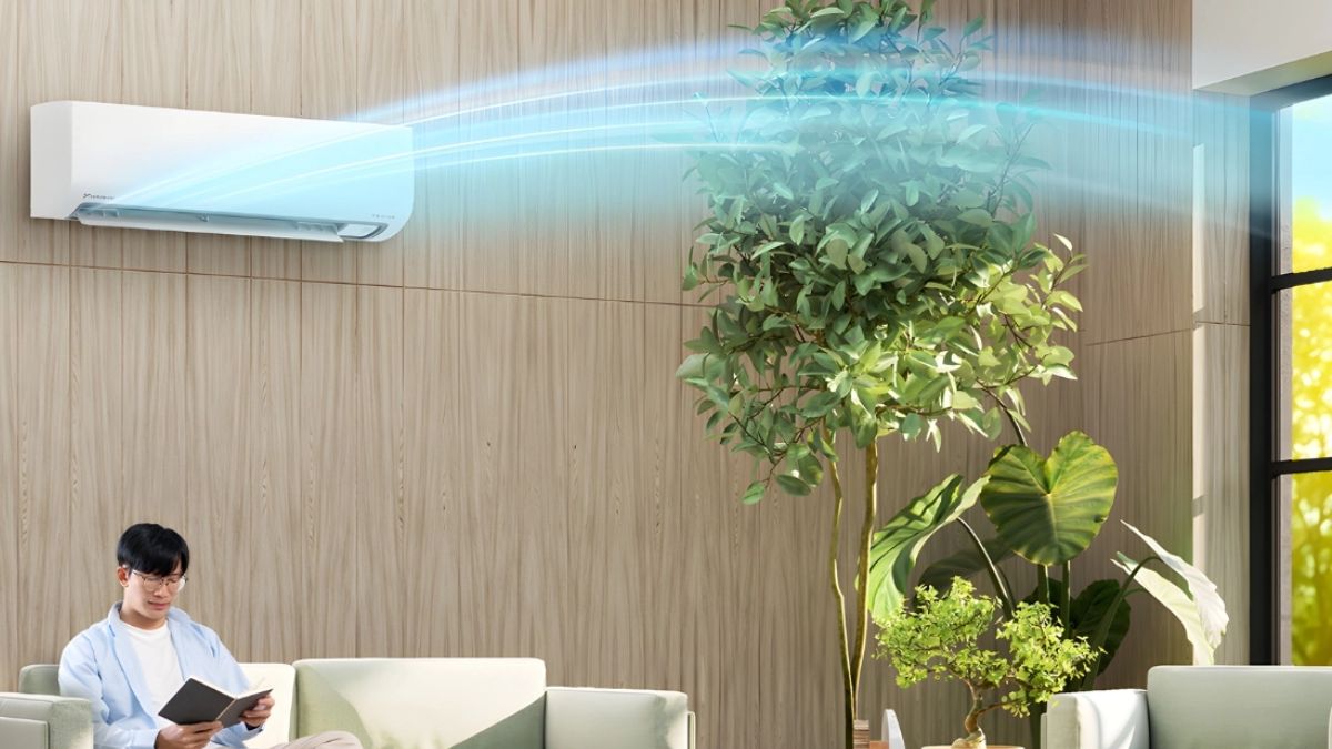 máy lạnh cho nhà hàng làm mát Daikin 1.5HP 2025 (FTKB35ZVMV/RKB35ZVMV)