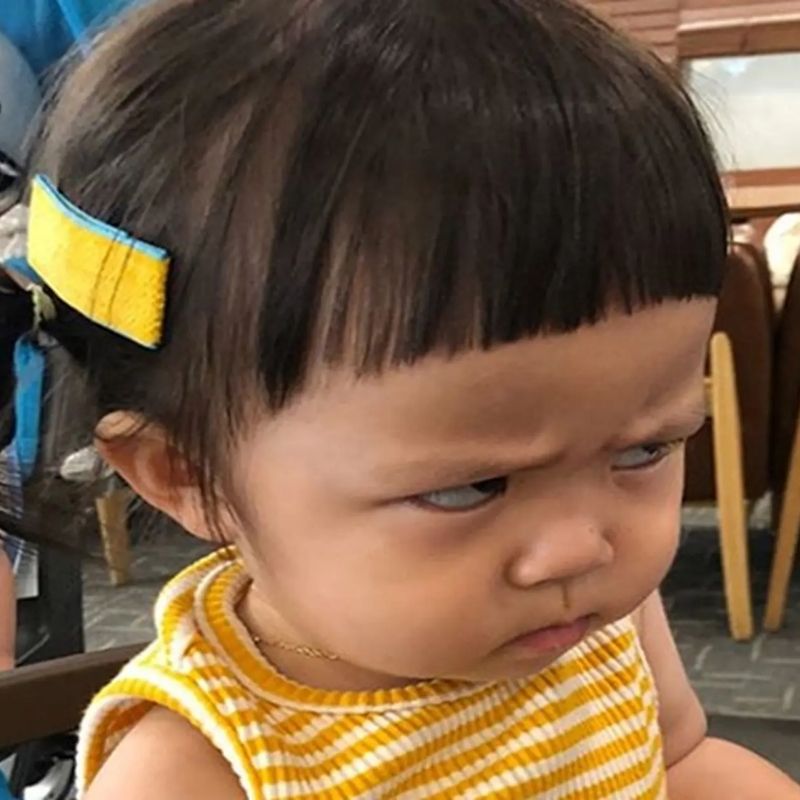 Meme em bé dỗi - 3