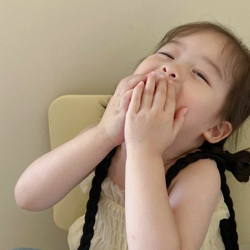 Meme cười ngại cute - 2