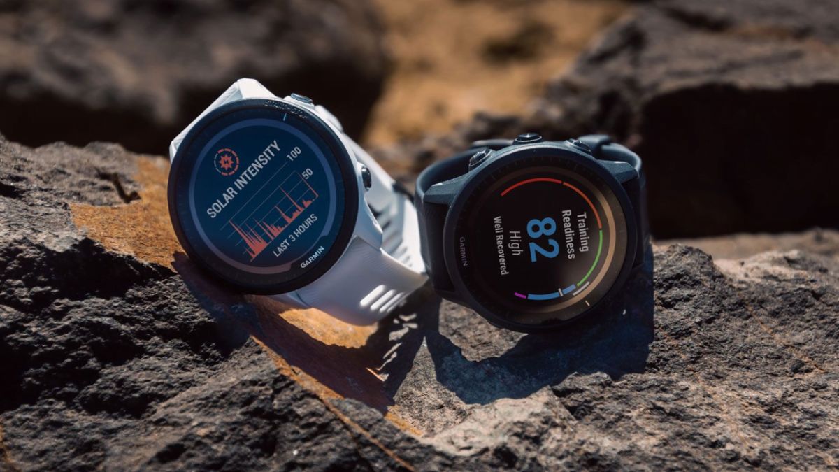 mẫu đồng hồ nam trẻ trung - Garmin Forerunner 955