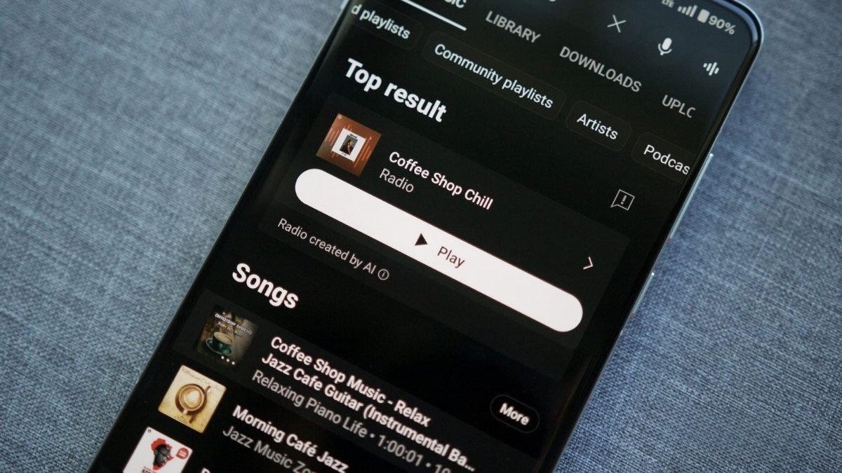 So sánh giữa tải MP3 và nghe nhạc offline trên YouTube