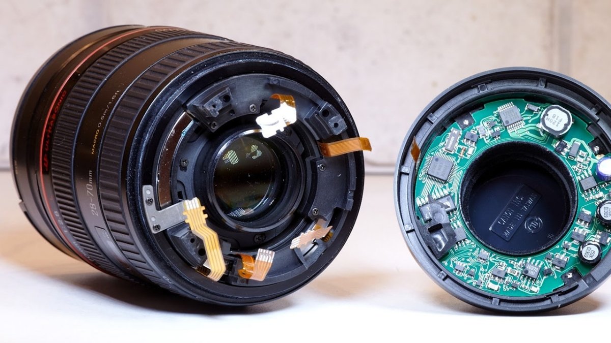 đem máy ảnh Canon không chụp được đến trung tâm uy tín sửa chữa