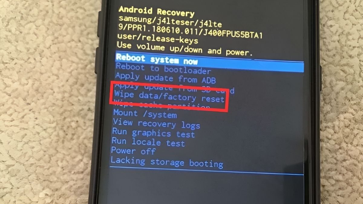 Khôi phục cài đặt gốc để mở khóa Samsung - Bước 3