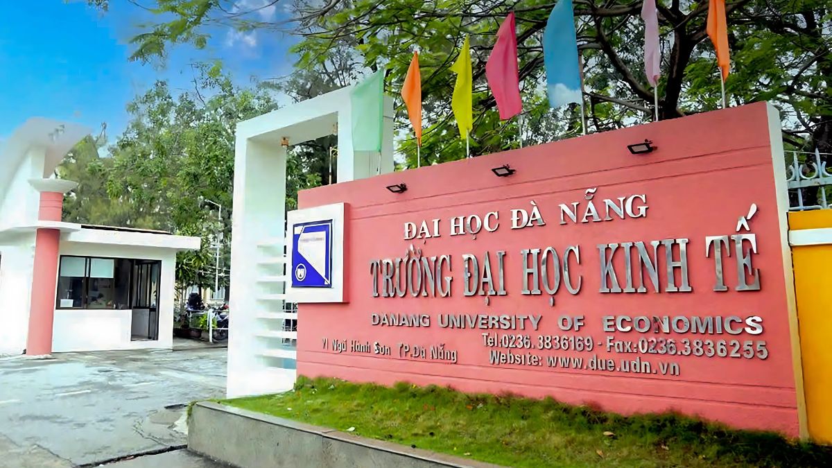 Đại học là gì? Sự khác nhau giữa đại học và trường đại học