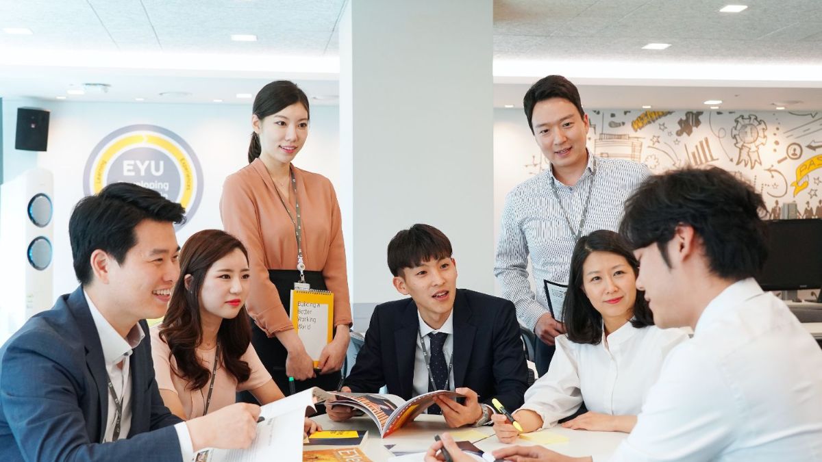 du học hàn quốc nên học ngành gì? Chọn ngành học khi du học tại Hàn Theo tiêu chí bên ngoài