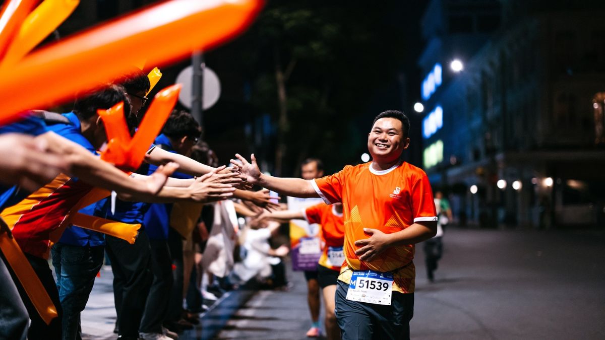 Bảng giá vé Giải chạy VPBank VnExpress Marathon Ho Chi Minh City Midnight 2025