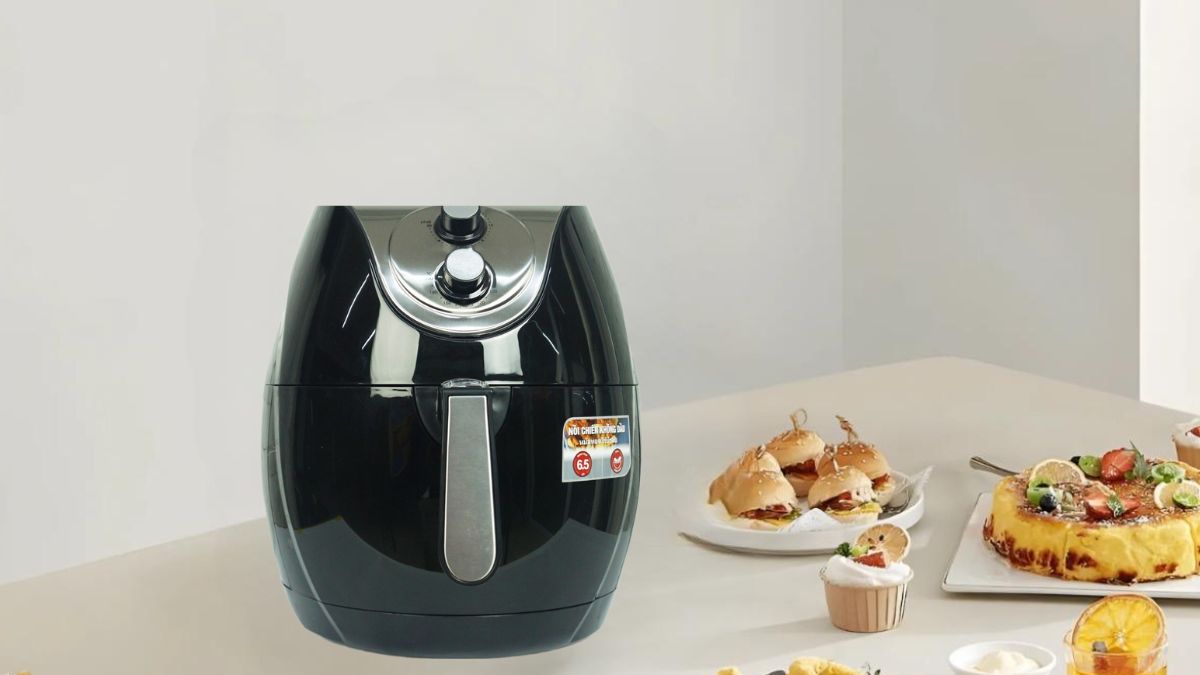 Nồi chiên không dầu Sharp của nước nào? Tích hợp nhiều tính năng tiện lợi