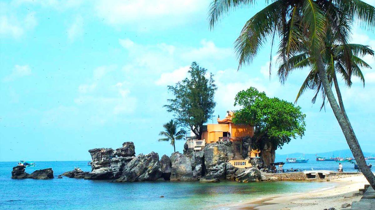 Danh lam thắng cảnh Kiên Giang - Dinh Cậu